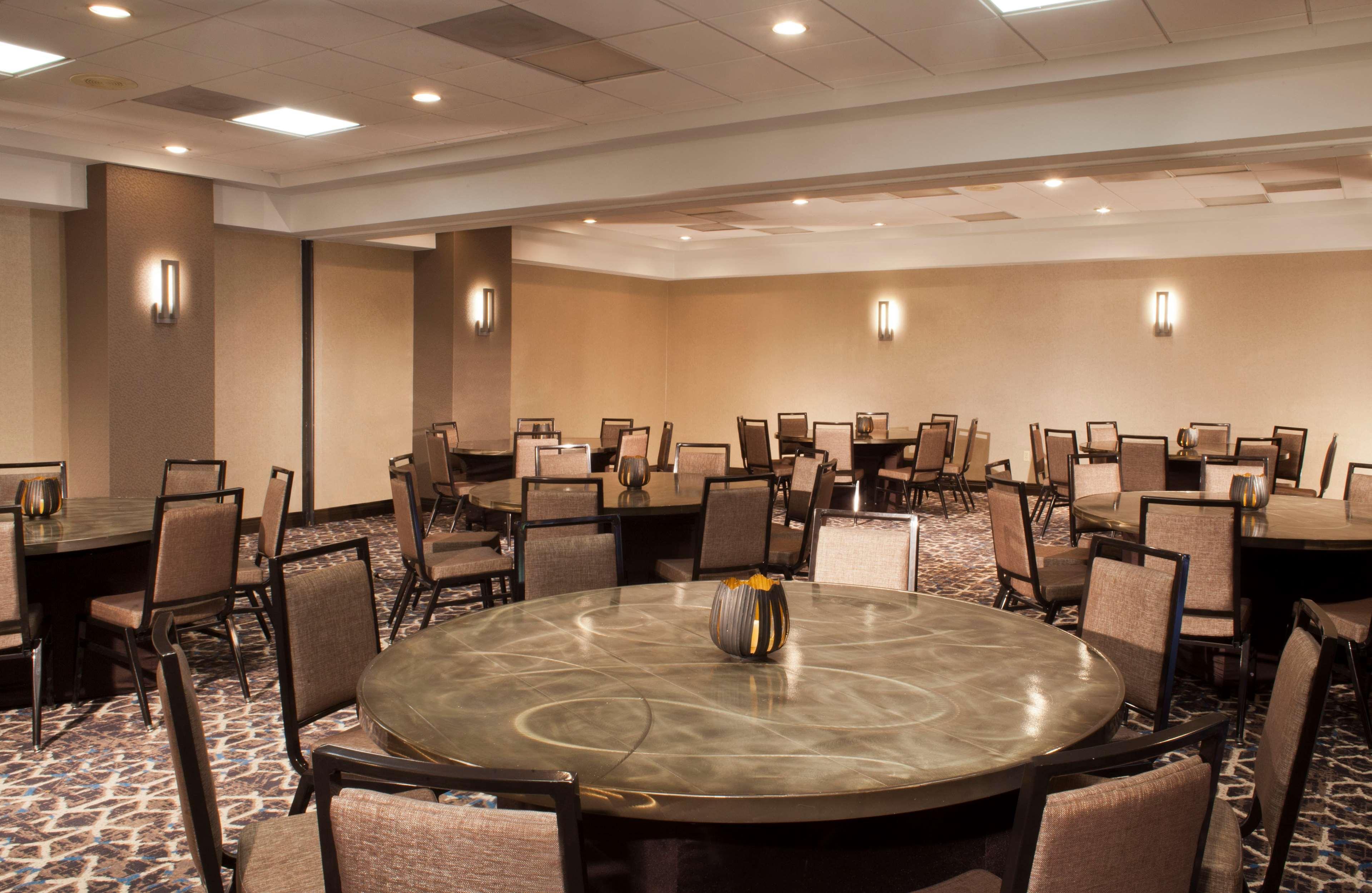 Embassy Suites By Hilton Dulles Airport Herndon Exterior foto